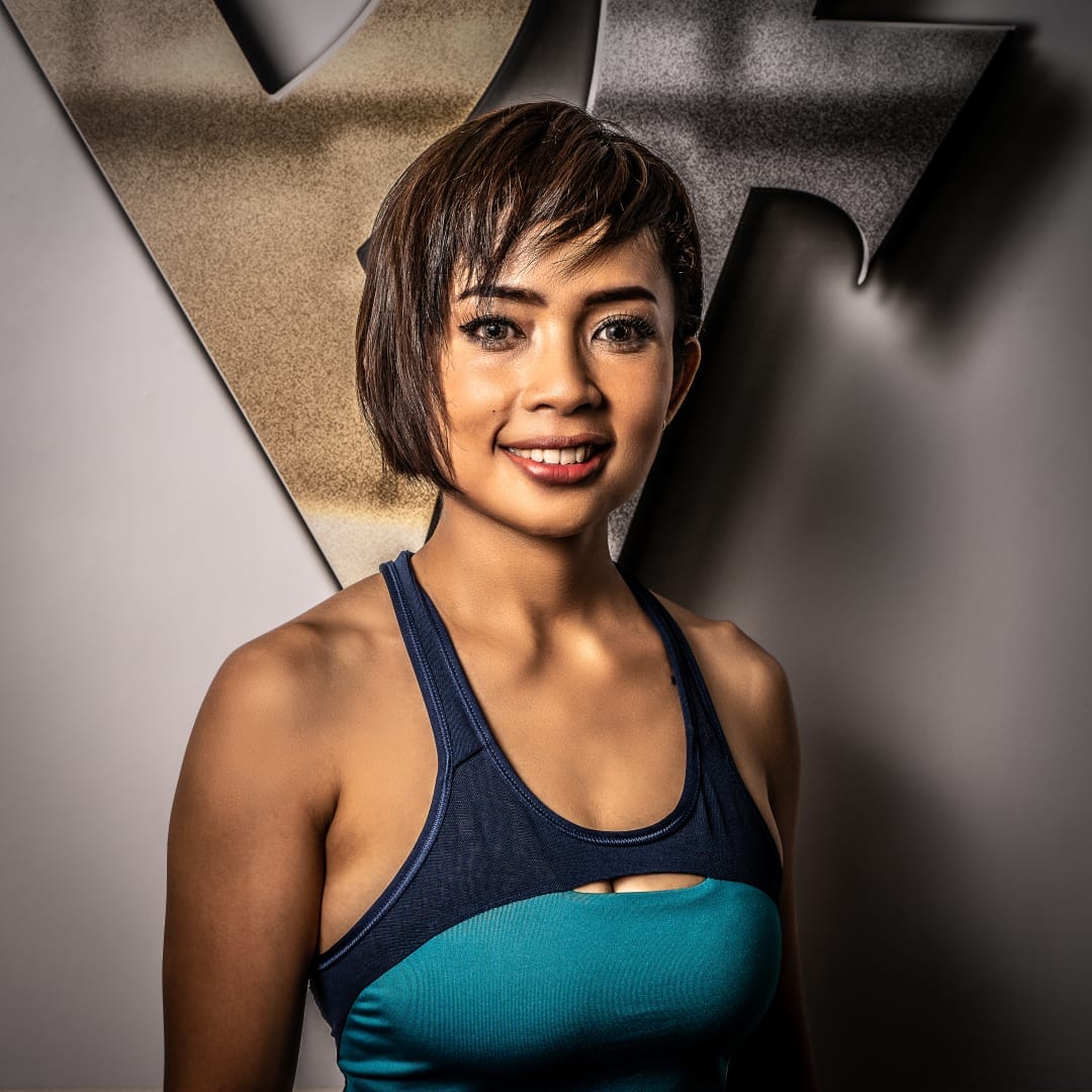 Coach Riza Anggraini di studio Perfit Bali, Denpasar